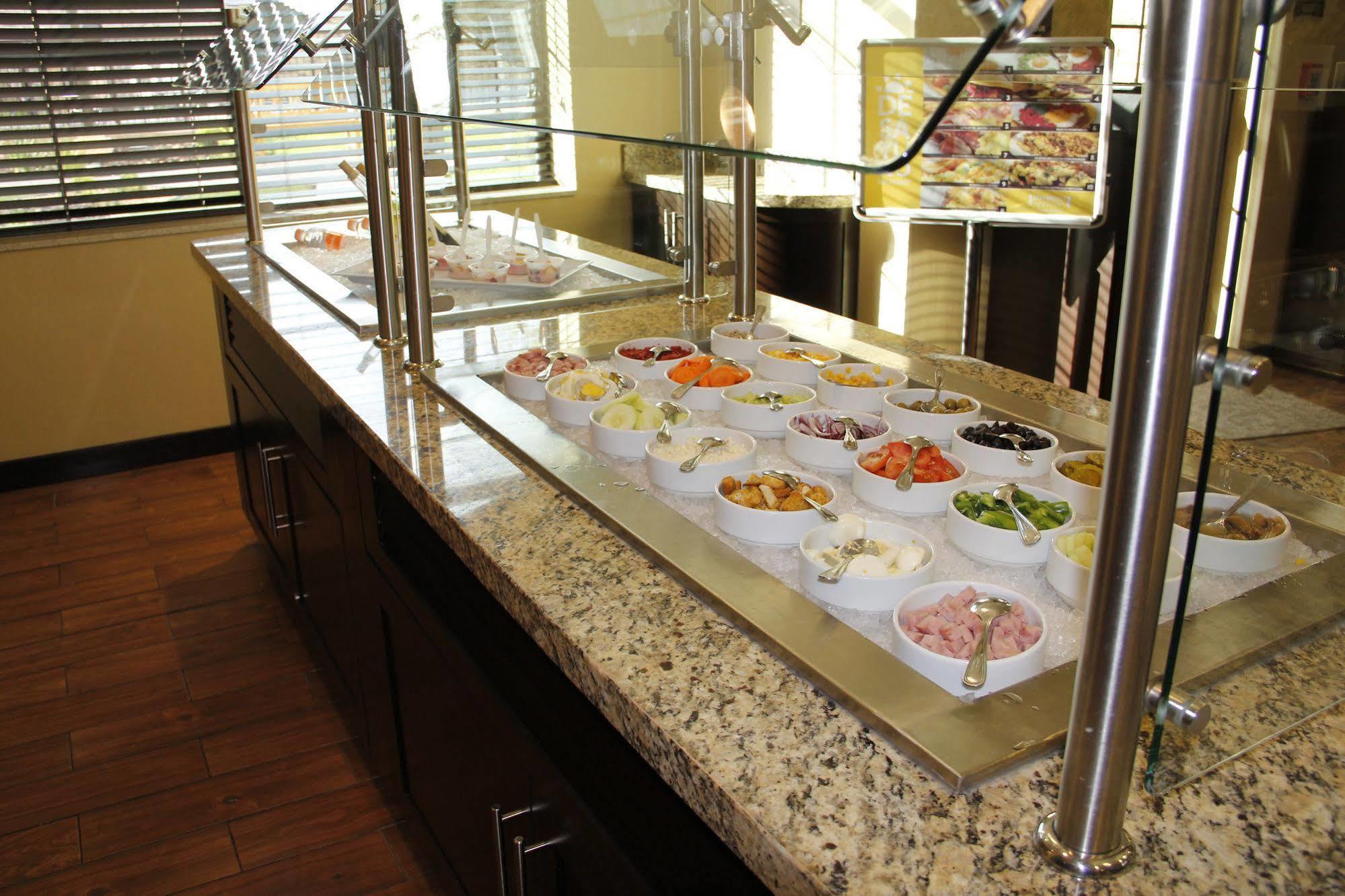 Staybridge Suites Chihuahua By Ihg Extérieur photo
